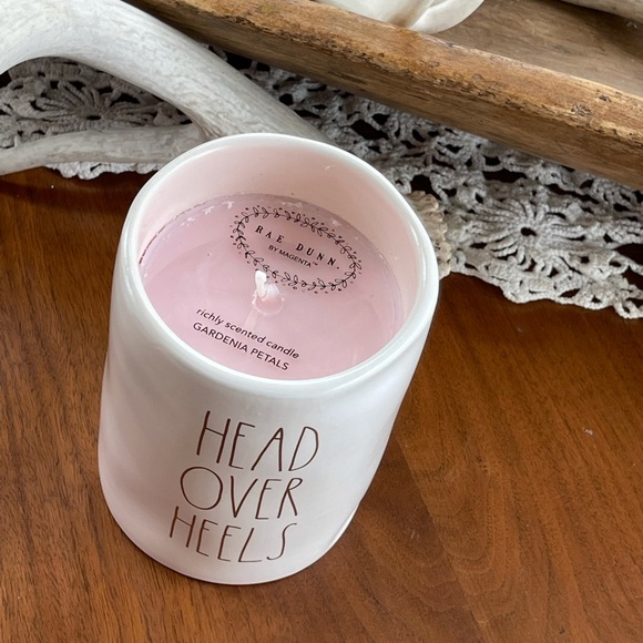 Rae Dunn HEAD OVER HEELS Candle - Picture 4 of 5